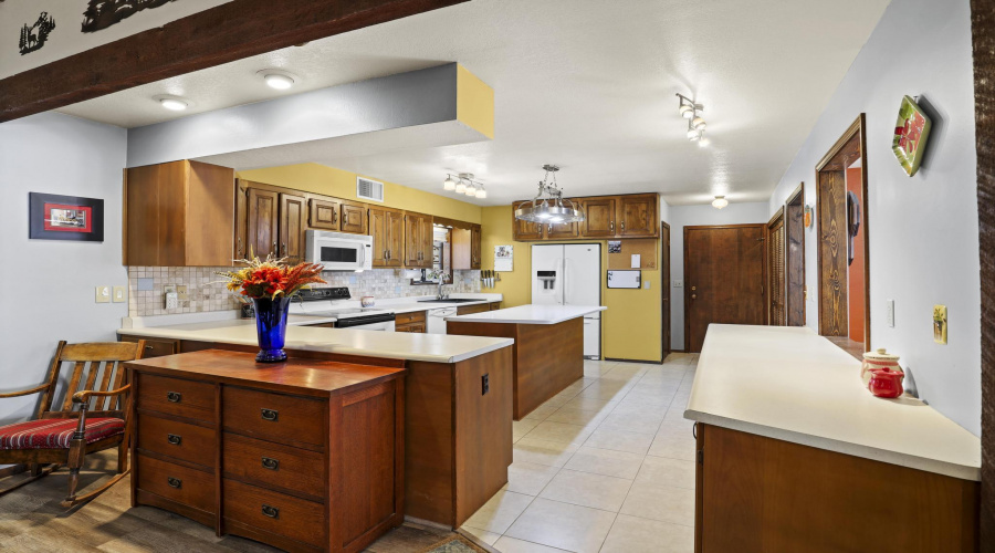 Kitchen 1 1E0A0562