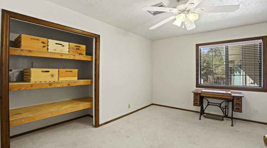 front Guest room 11E0A0494