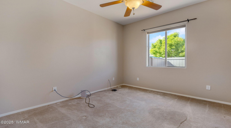 1058EAdamsSt-Snowflake-AZ-23