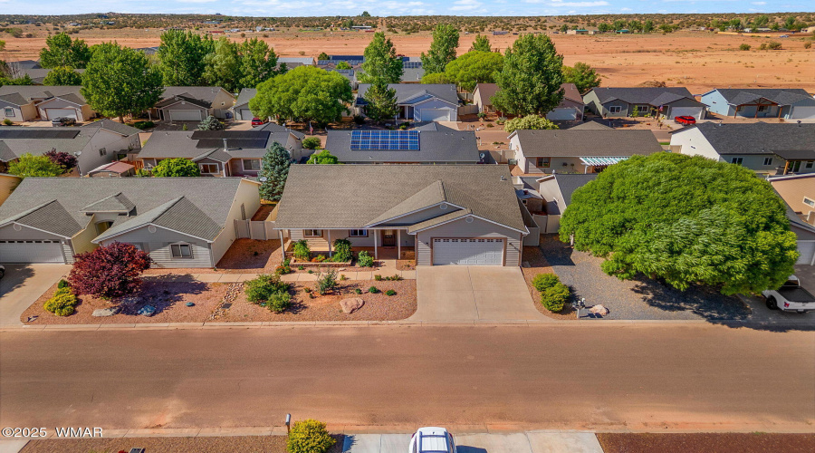 1058EAdamsSt-Snowflake-AZ-34