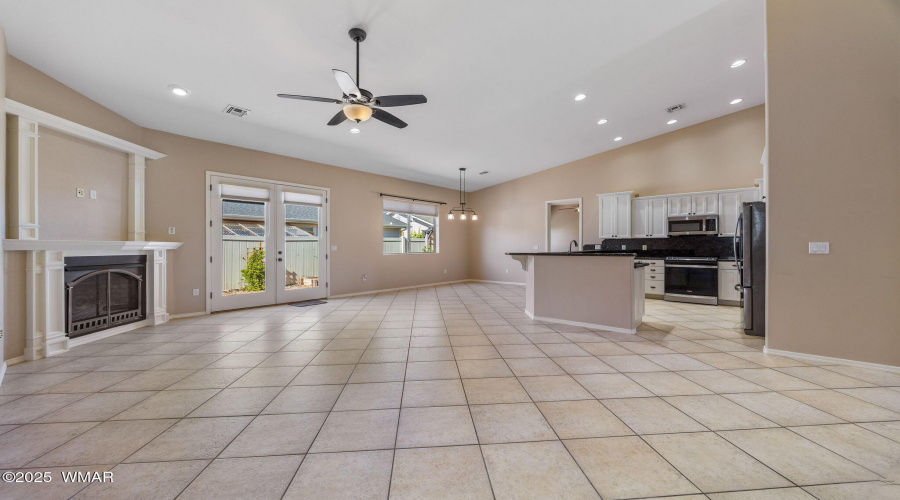 1058EAdamsSt-Snowflake-AZ-6