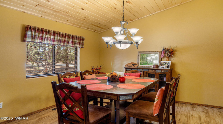 1761NBisonCt-ShowLow-AZ-11