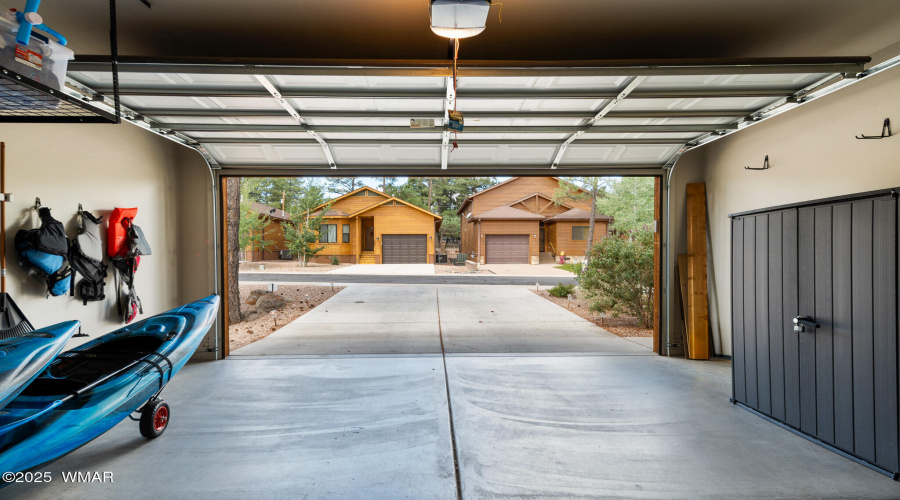 2004 N Lake Breeze Road, Lakeside