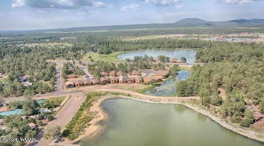 2004 N Lake Breeze Road, Lakeside