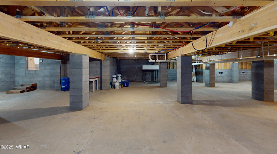 Under House 4