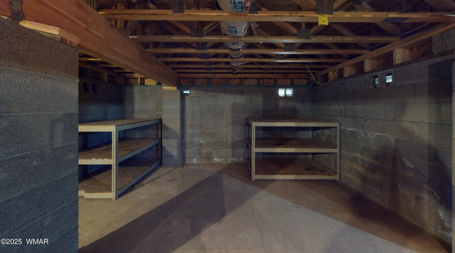Under House 6