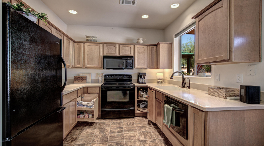 Kitchen w storage