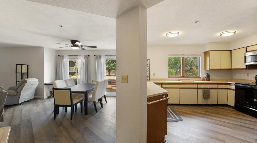 Kitchen & Dining Room
