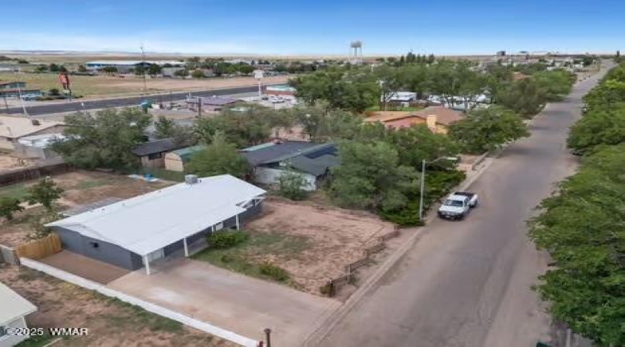 Street aerial