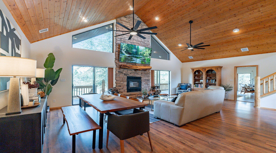 19-web-or-mls-Spirit Ridge - HD-11
