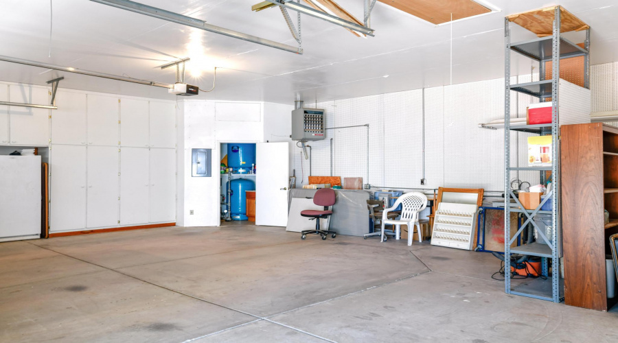 Oversized garage