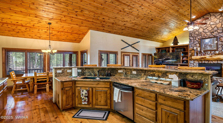 2322TimberPineLn-Lakeside-AZ-14