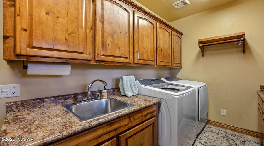 2322TimberPineLn-Lakeside-AZ-34