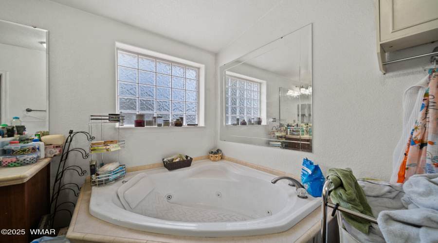 Garden Tub