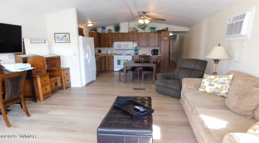 Living/Kitchen