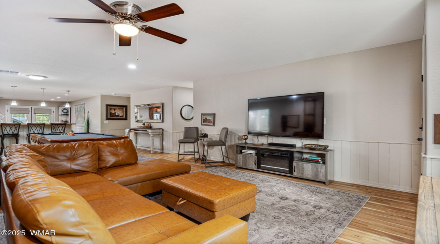 Living room 2