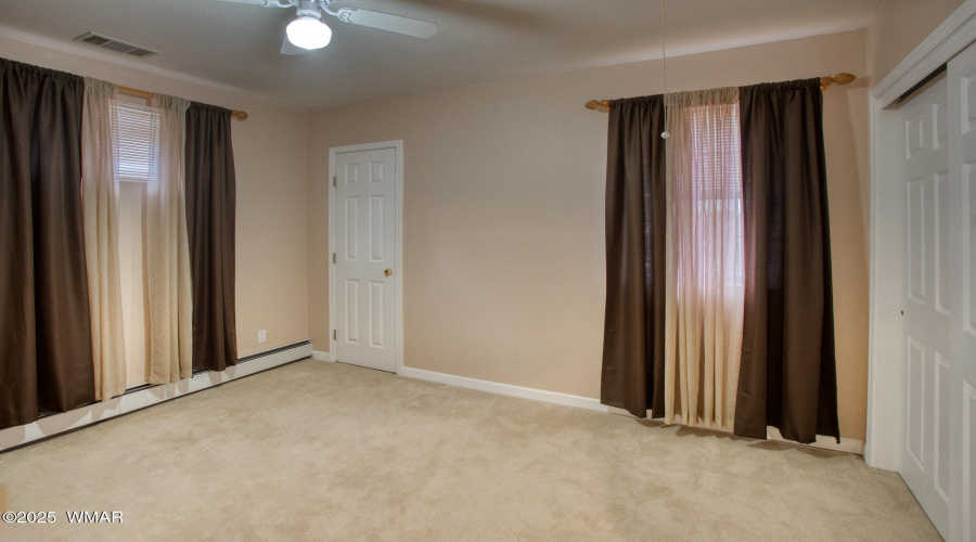 Paxmanphoto_PAX_9405-X4