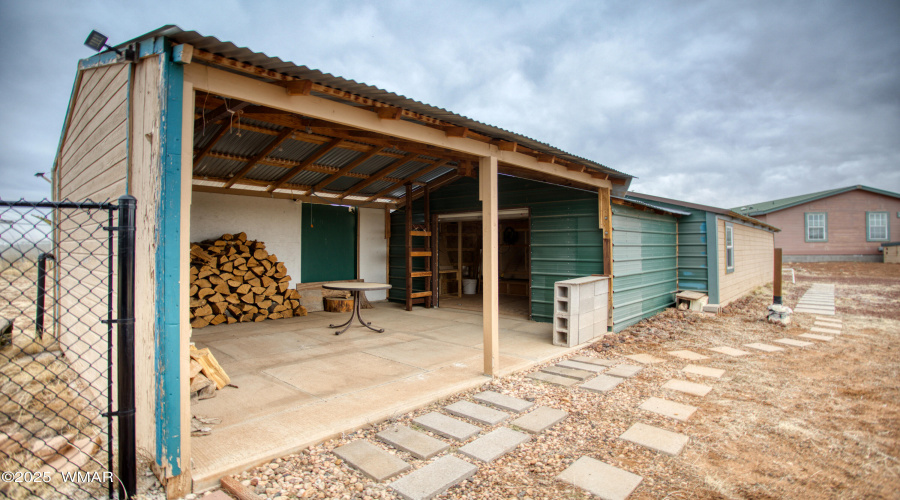 Open Storage to Wine Celler