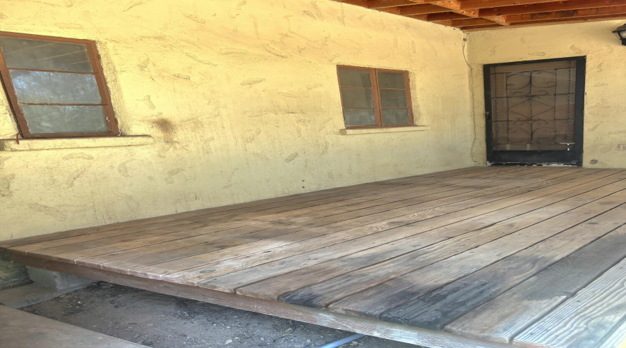 Cl BaCovered Porch