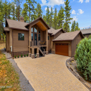 1140 S Lakeside Trail