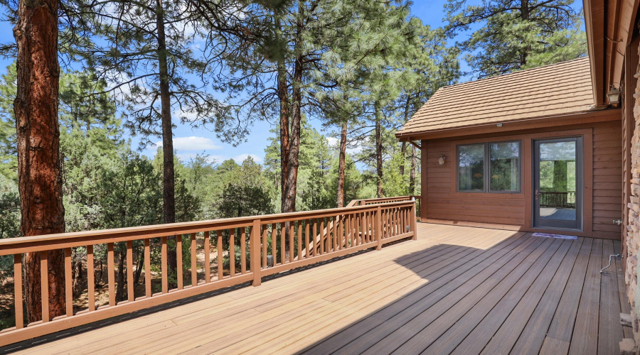 Private Deck
