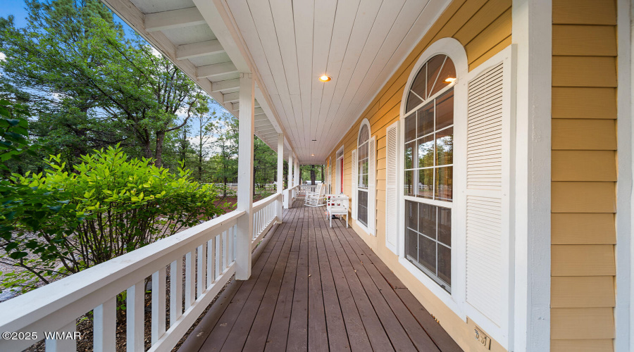 H front deck