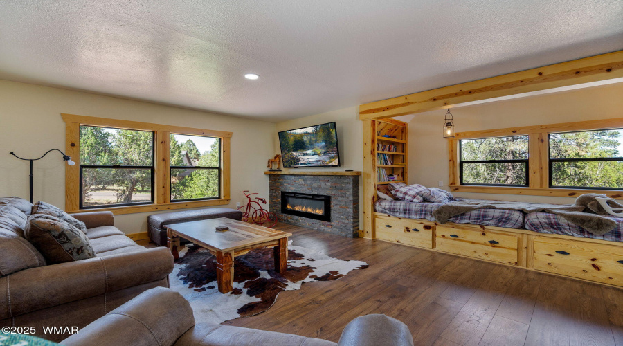 2231EagleLn-Overgaard-AZ-39