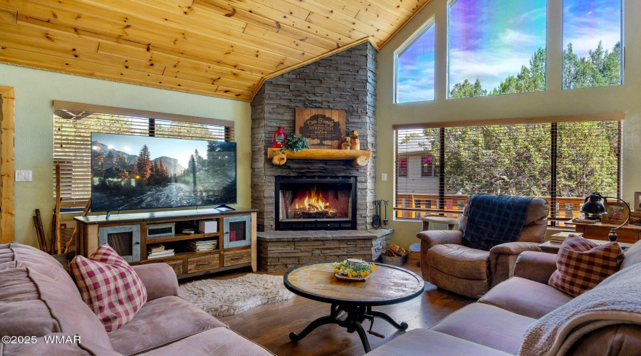 2231EagleLn-Overgaard-AZ-8