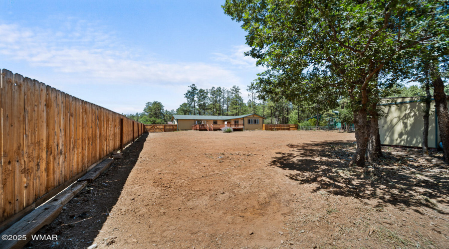 Fully Fenced Back Yard