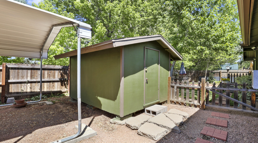 Shed