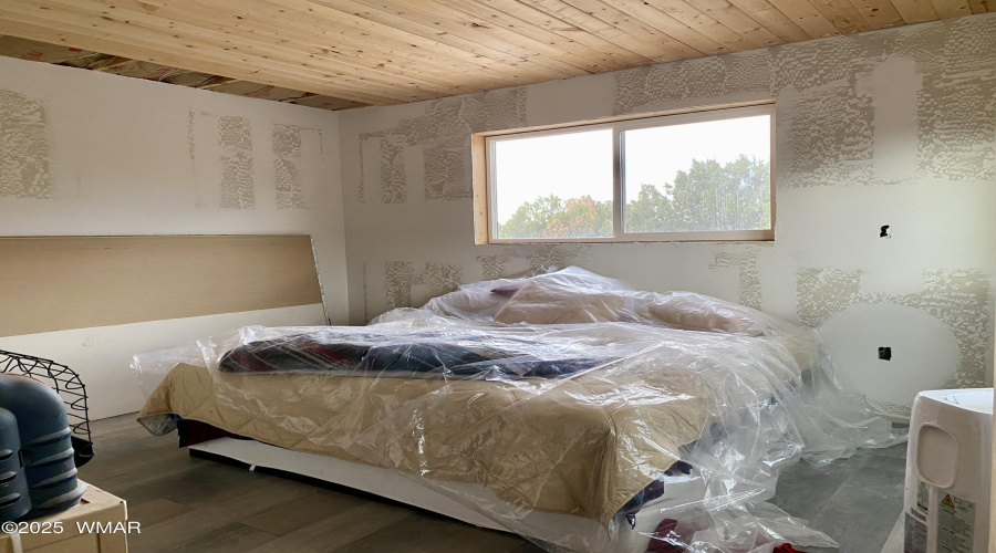 Large Bedroom