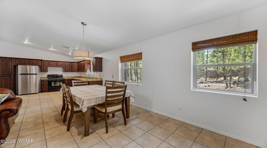 Dining to Kitchen