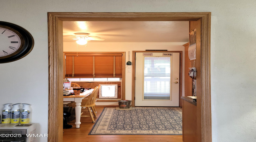 Living to Kitchen