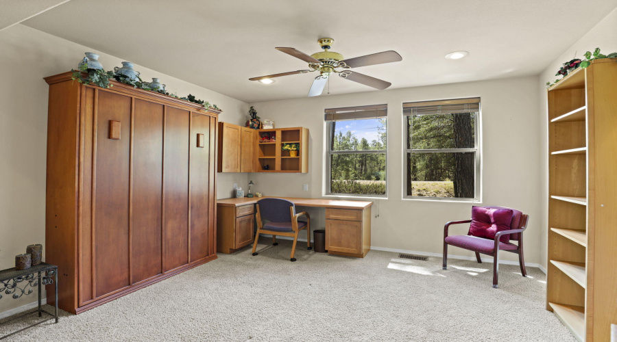 Bedroom/bonus room