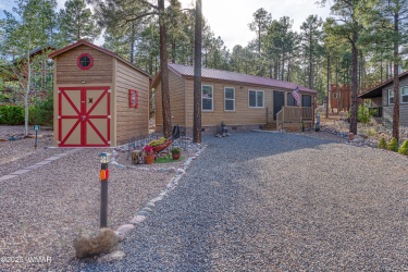 PAX_0244_AuroraHDR2019-edit