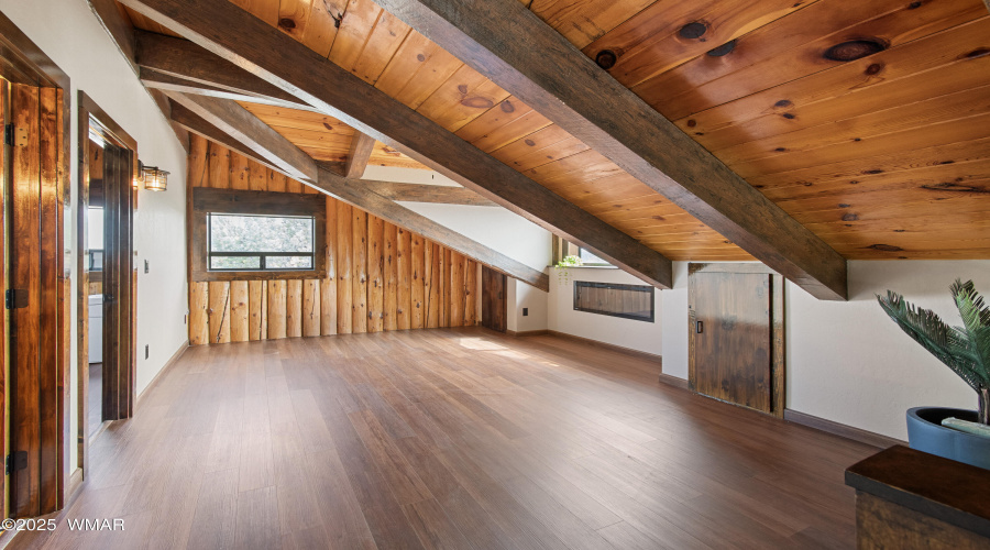 Loft area upstairs