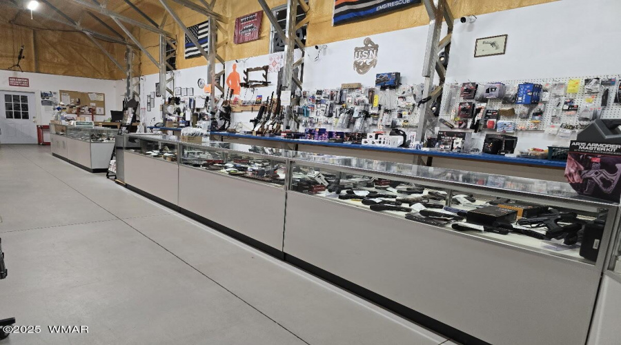 Interior_Merchandise_20250816_193711