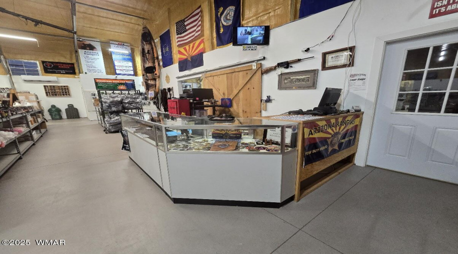 Interior_Merchandise_Register_20250816_1