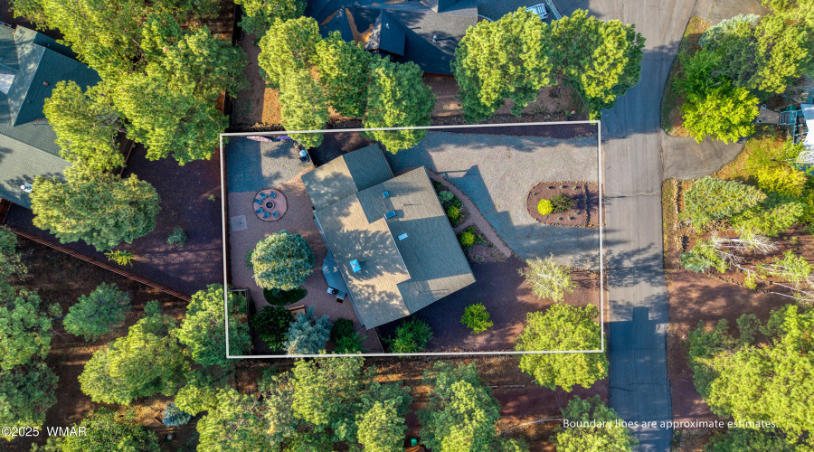 Aerial with boundaries