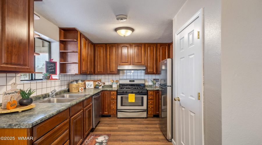 Cox - Kitchen 1