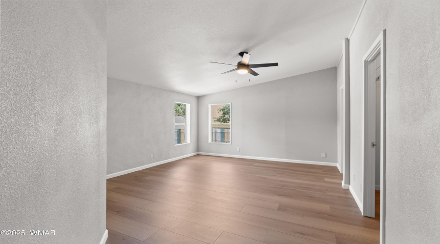 Brian Durbin Photo Primary Suite