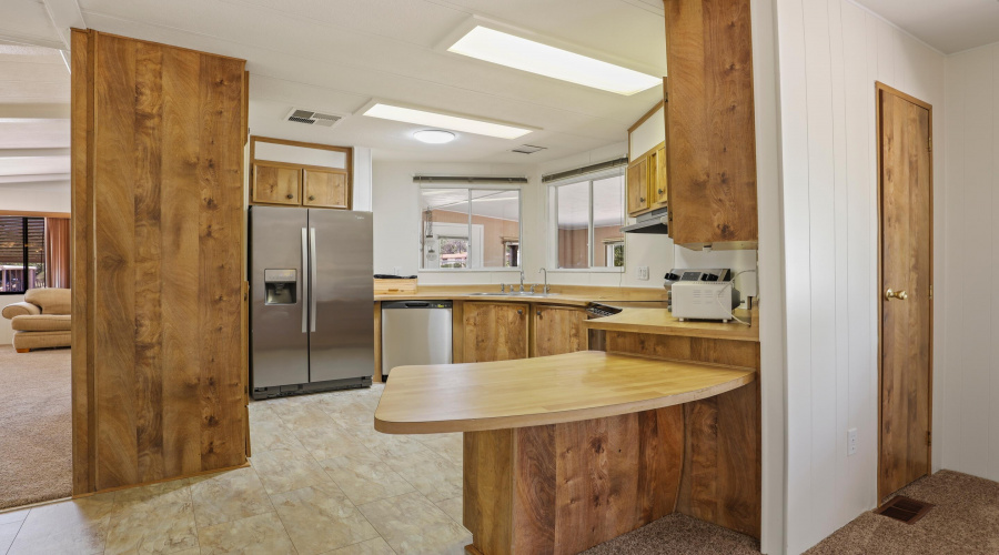 Kitchen (2)