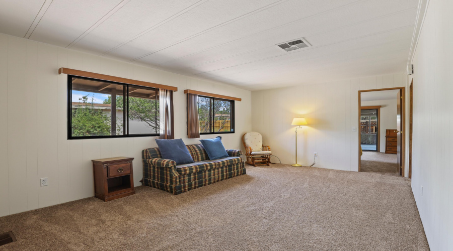 Family Room (1)