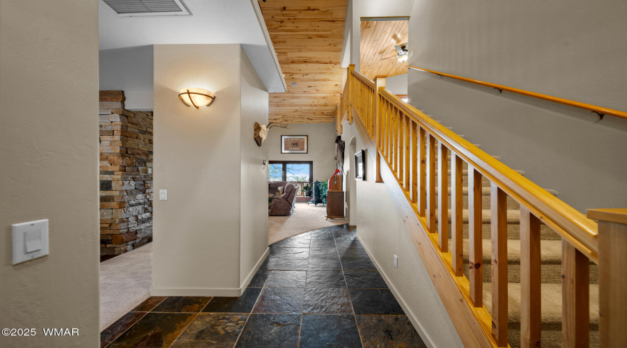 Entry Way/Foyer