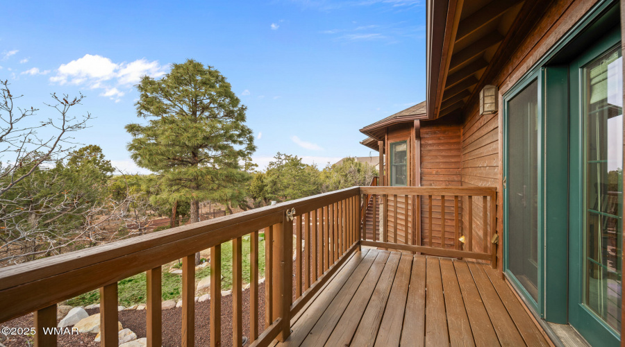 Guest Suite Private Deck