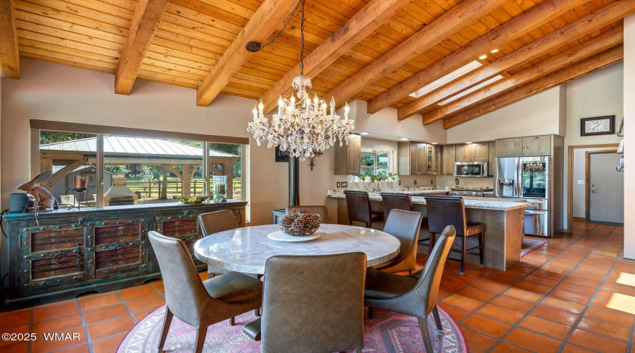 Dining to Kitchen