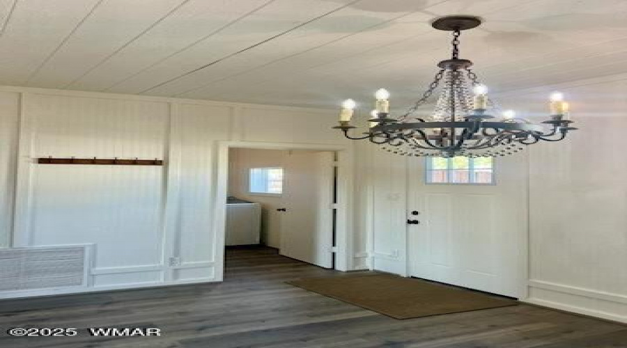 Guest Quarters Dining
