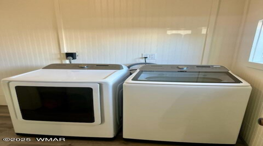 Guest Quarters Washer & Dryer