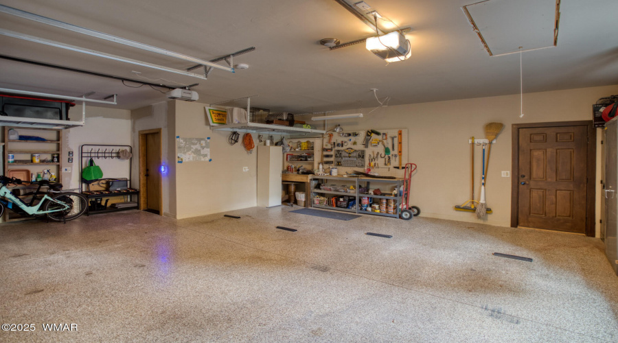 garage