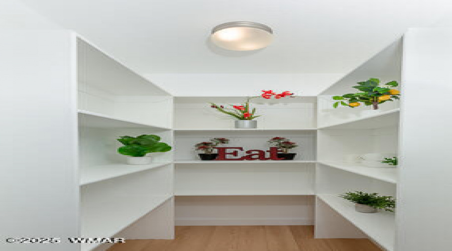 502 1100 West Street W MLS-19